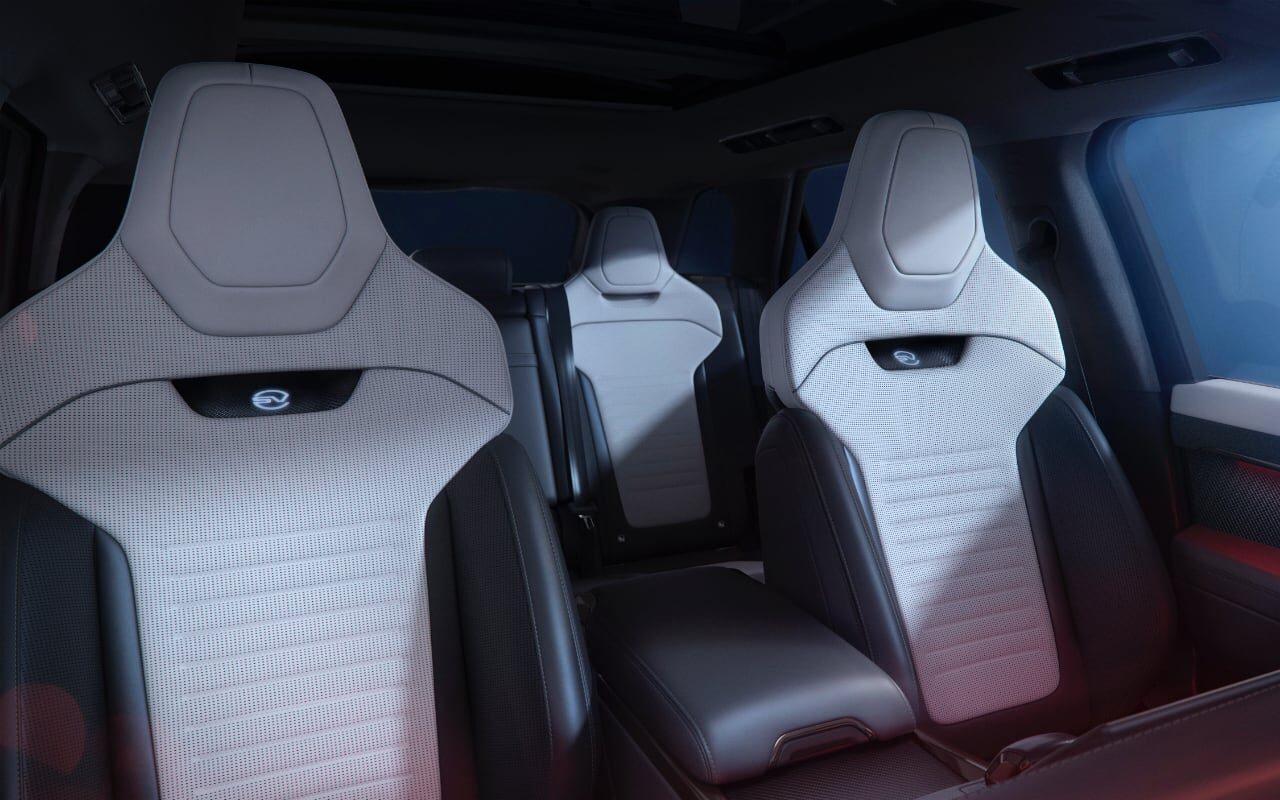 Range Rover Sport SV Carbon