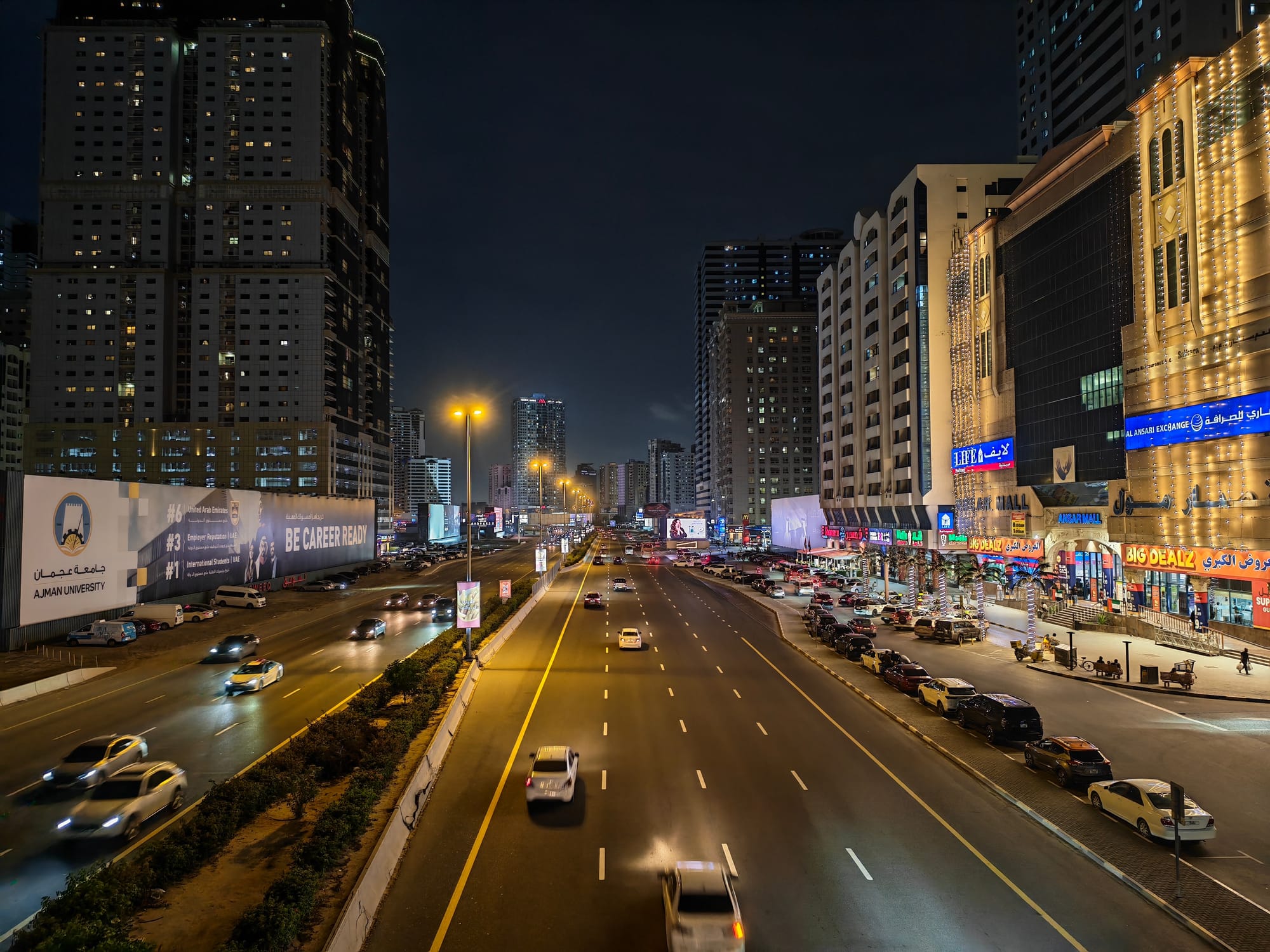 Side view of the Honor 600 Pro showing its slim profile and button layout.