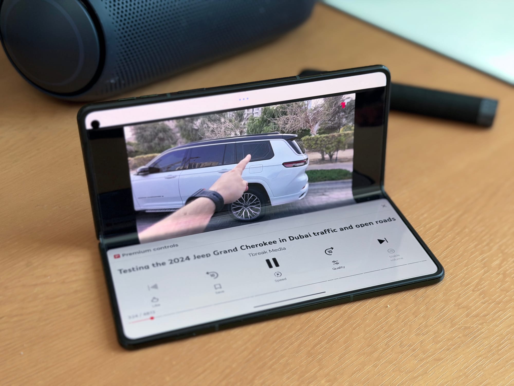 Motorola Razr Fold playing a video in split-screen mode.