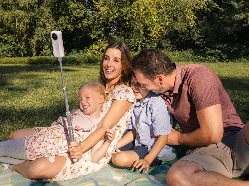 New Insta360 X4 Air is tiny, shoots 8K, and survives a dunk