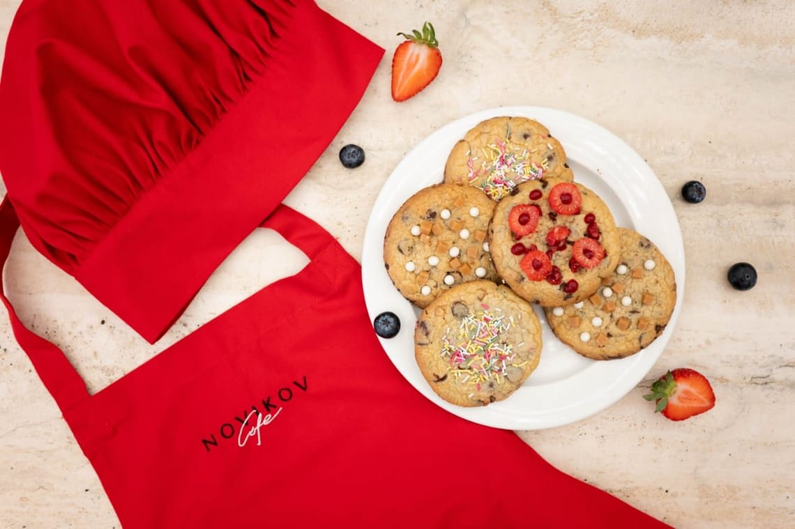 Dubai Mall Kids Activity: Cookie Decorating at Novikov Café