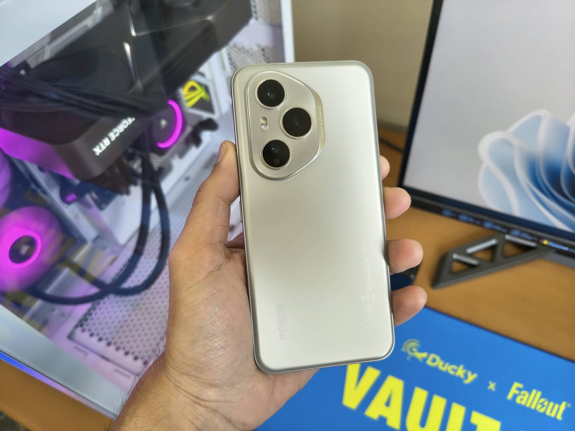 Best Phones Under AED 2500 in the UAE