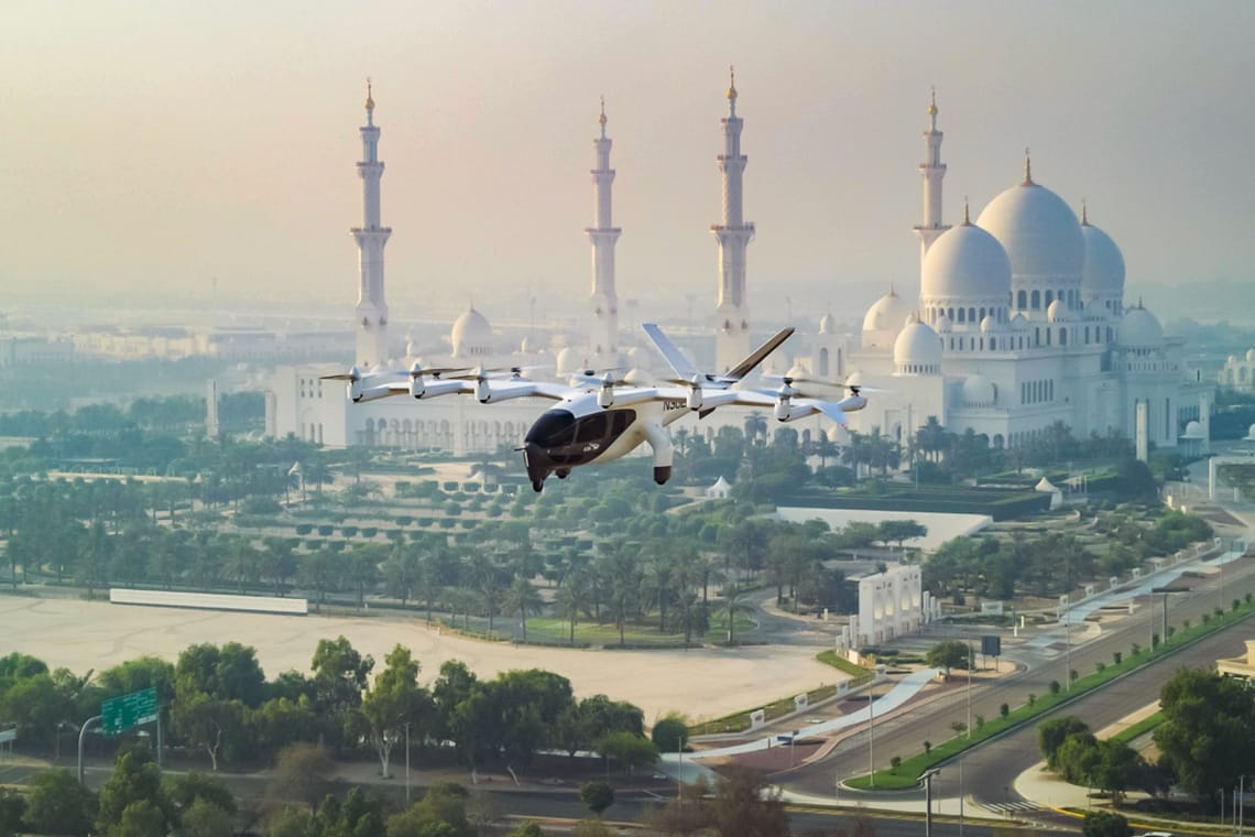 Archer Tests Midnight eVTOL Air Taxi in Abu Dhabi for Urban Air Mobility