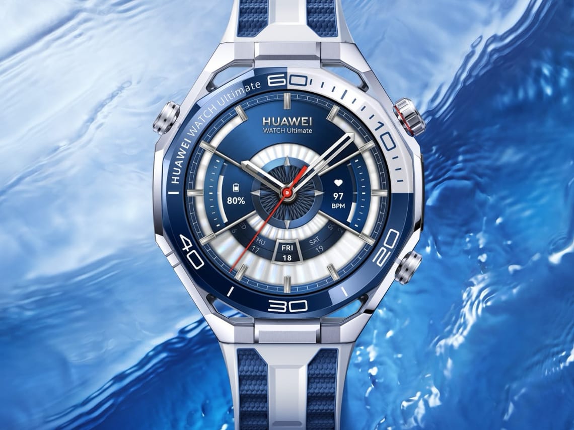 This New Huawei Watch Lets You Message Underwater at 150 Metres