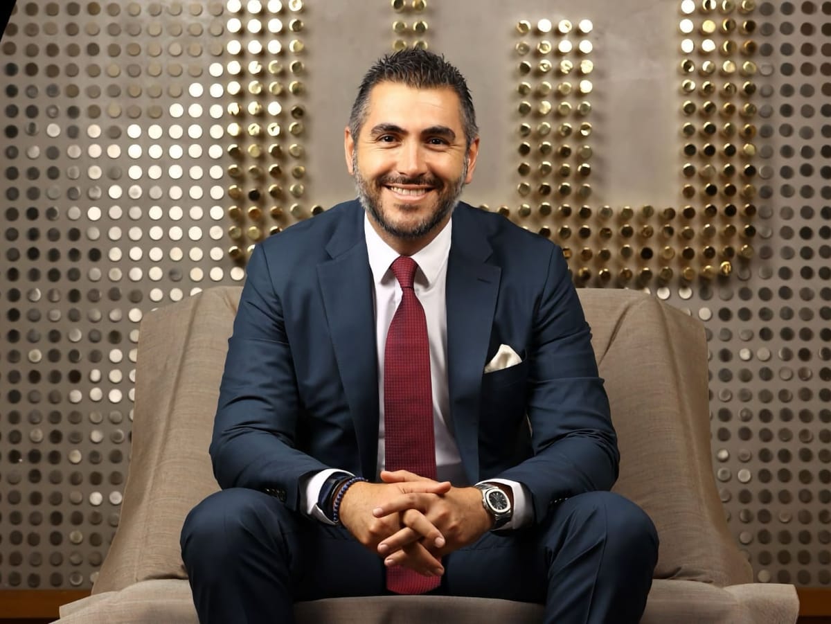 LinkedIn: 72% of UAE professionals to change jobs in 2026