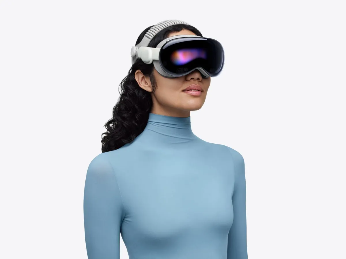 Vision Pro upgrade: M5 chip, comfier band, longer battery