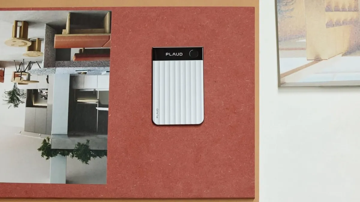 A mute button for noise, a highlight button for AI: Plaud Note Pro hits the UAE