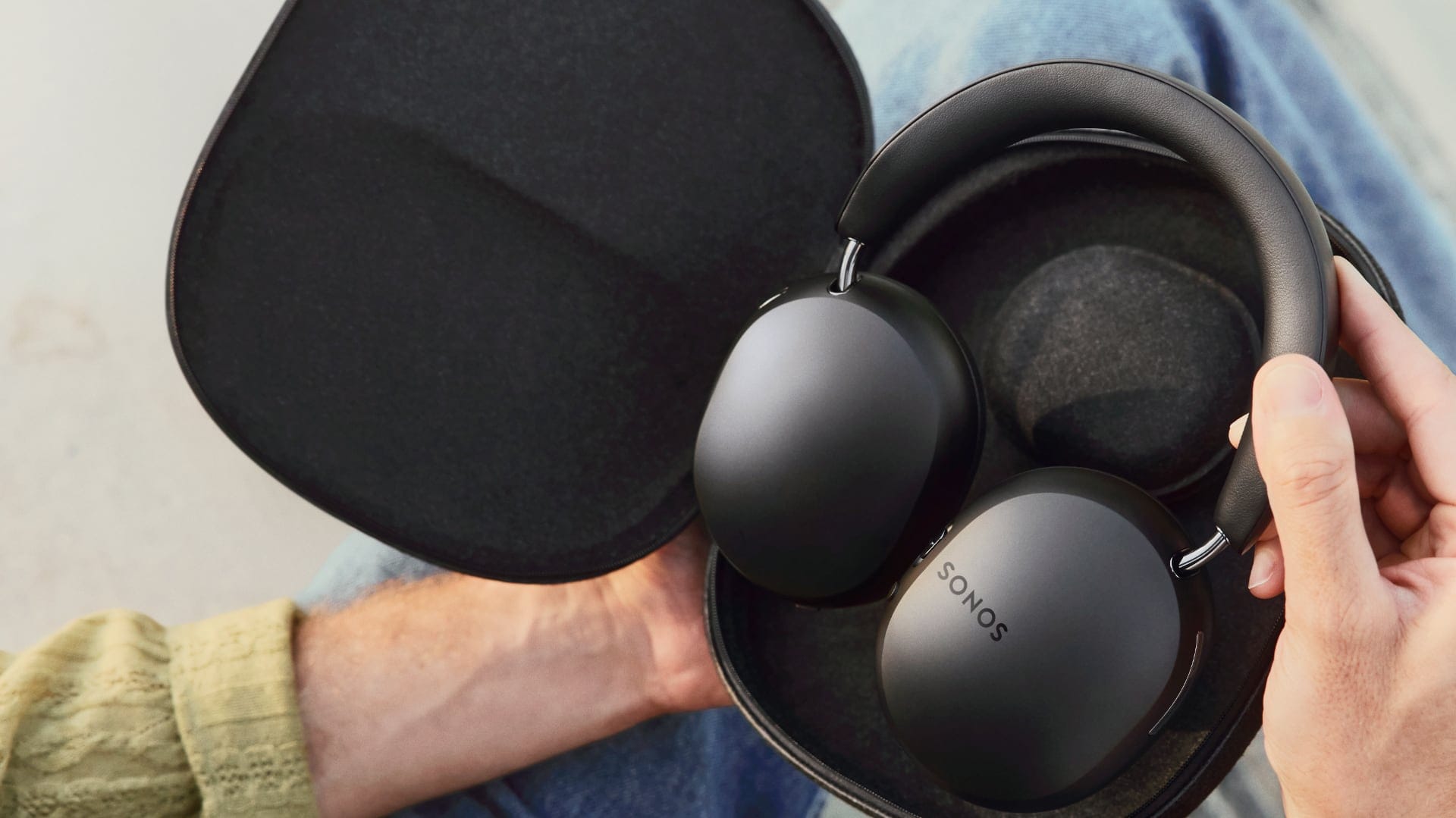 Sonos Ace Gets Smarter: TV Audio for Two, Better ANC, and a Virtual Home Theater in Your Head