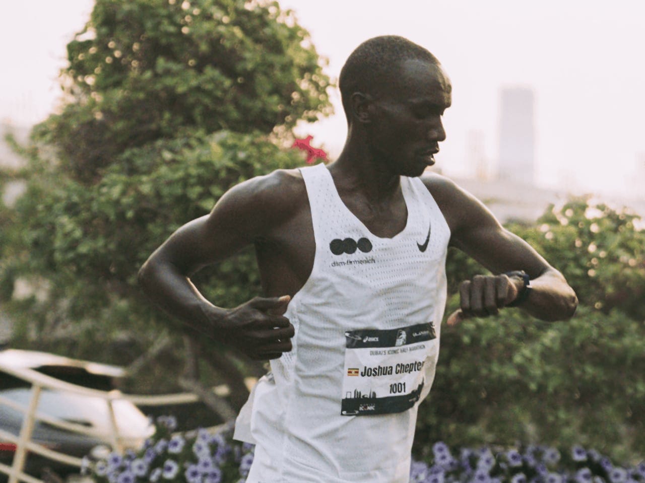 Huawei WATCH GT Runner debuts February 26 in Madrid alongside Mate 80 Pro