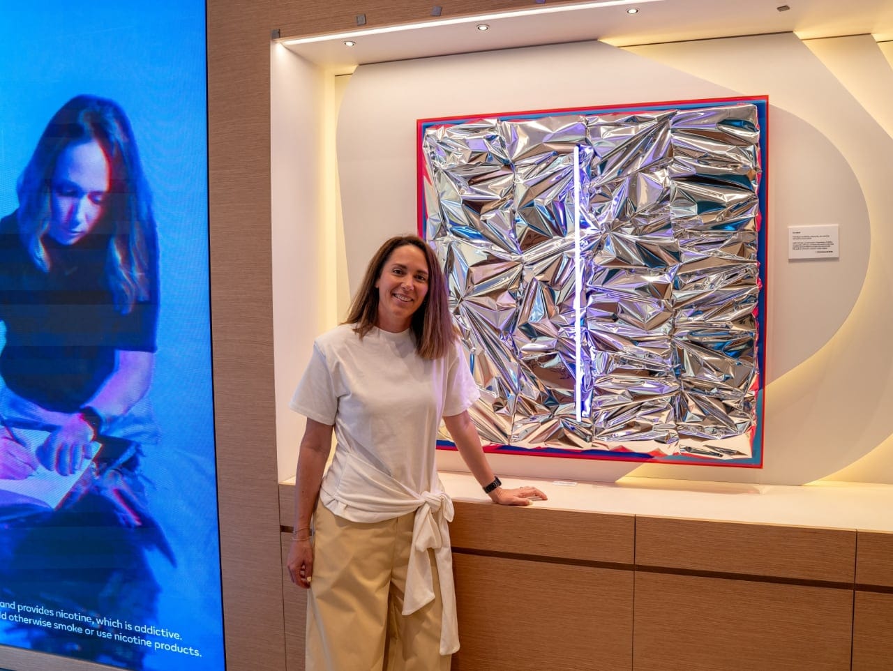 IQOS debuts Electric Purple variant with stunning light art in Dubai