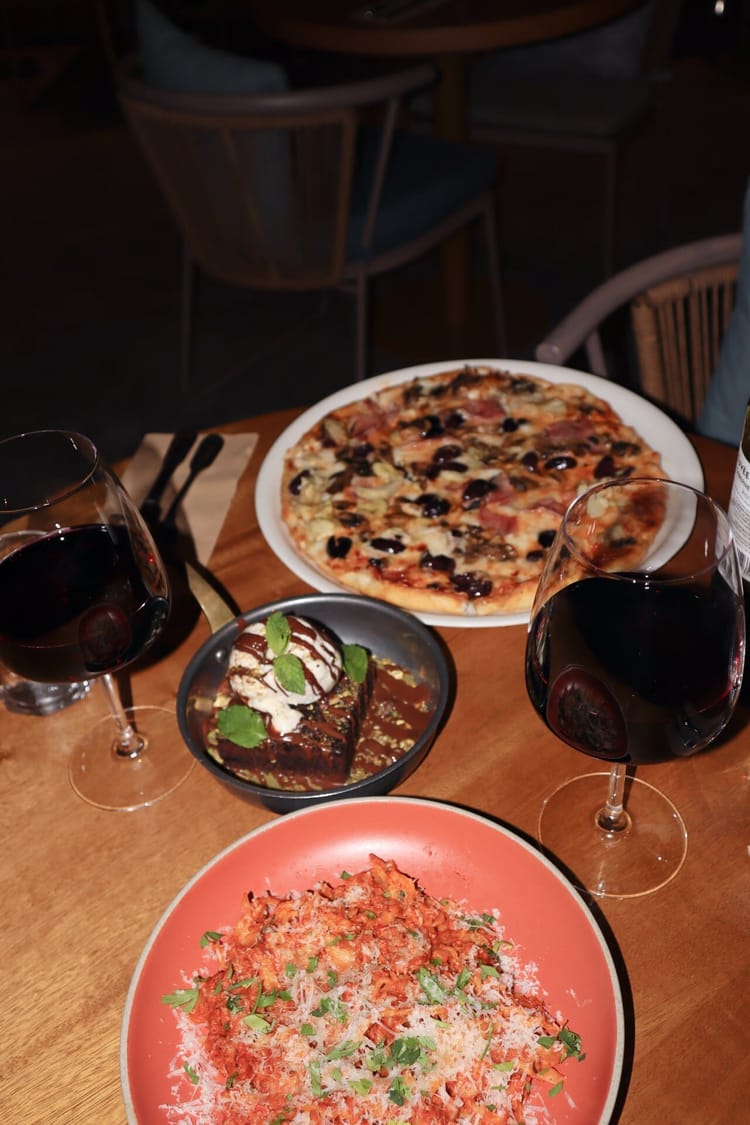 Italian Mondays at The Strand – Pizza and Pasta in Dubai