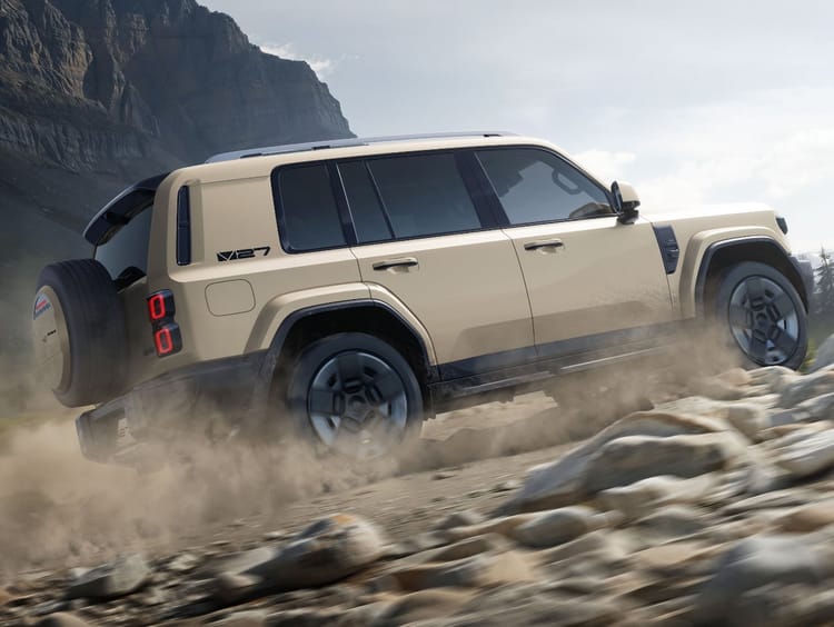 The iCAUR V27 is an EV for people who don’t trust chargers yet