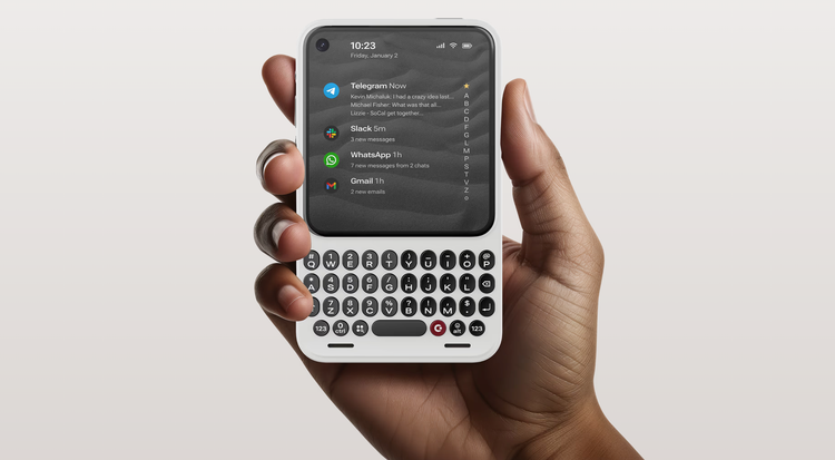 Clicks Communicator - A Spiritual Successor to the Blackberry?