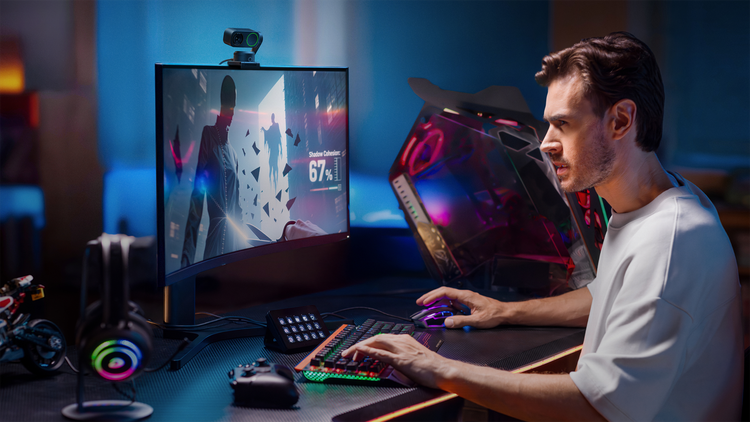 Insta360 Link 2 Pro brings 4K AI tracking to office setups