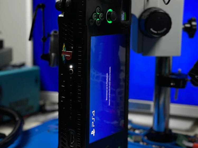 Modder builds handheld PS4 with 3-hour battery
