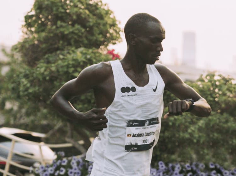 Huawei WATCH GT Runner debuts February 26 in Madrid alongside Mate 80 Pro