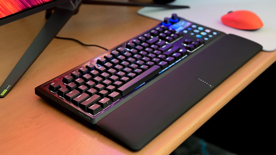 Corsair Galleon 100 SD Review: Stream Deck Keyboard for Gamers and Creators