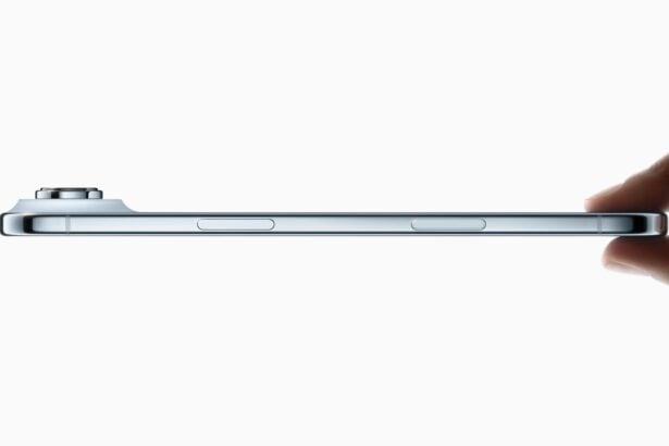 iPhone 17 goes eSIM-only: Best eSIM providers for travel
