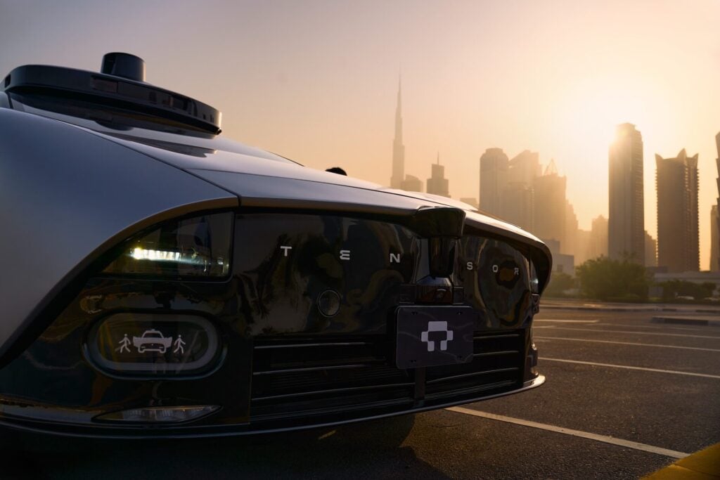 Dubai Gets the First L4 Robocar You Can Actually Own 3 Dubai Gets the First L4 Robocar You Can Actually Own