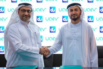 Telecom meets kilowatts: du and UAEV plot a nationwide EV charge-up
