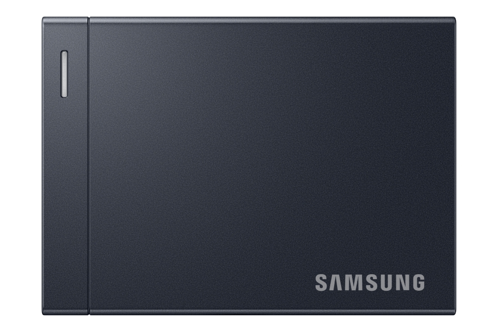 Samsung P9 portable SSD with USB4 in black, angled product shot