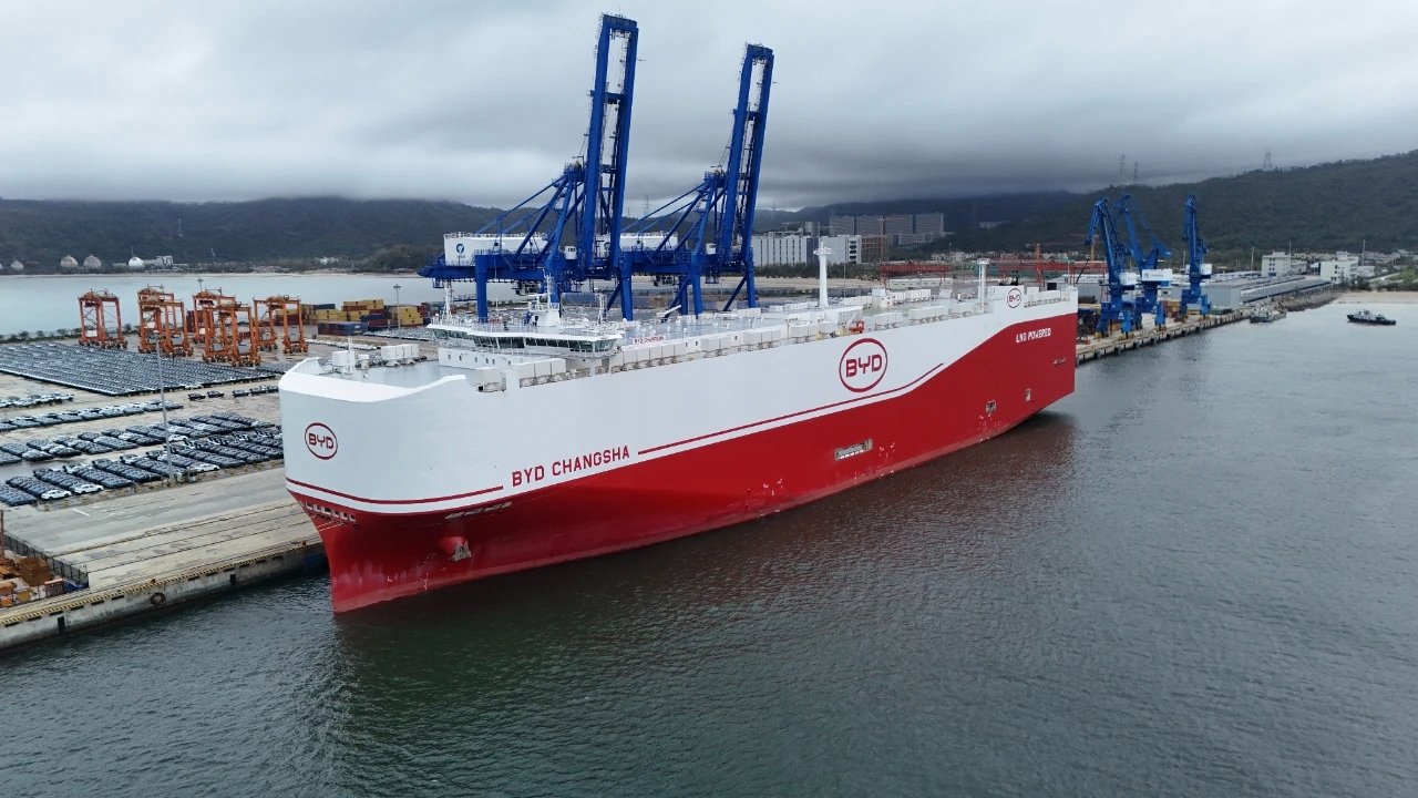 6,068 BYD EVs are sailing to the UAE in one ship — a record for Khor Fakkan Port