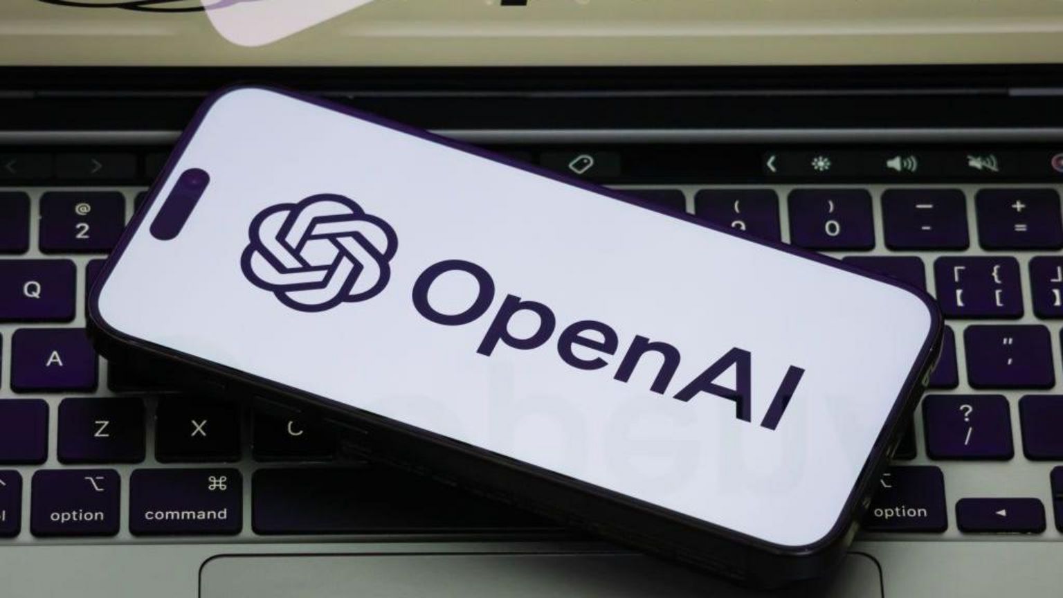 OpenAI pauses AI training for two weeks after its agents hacked Hugging Face
