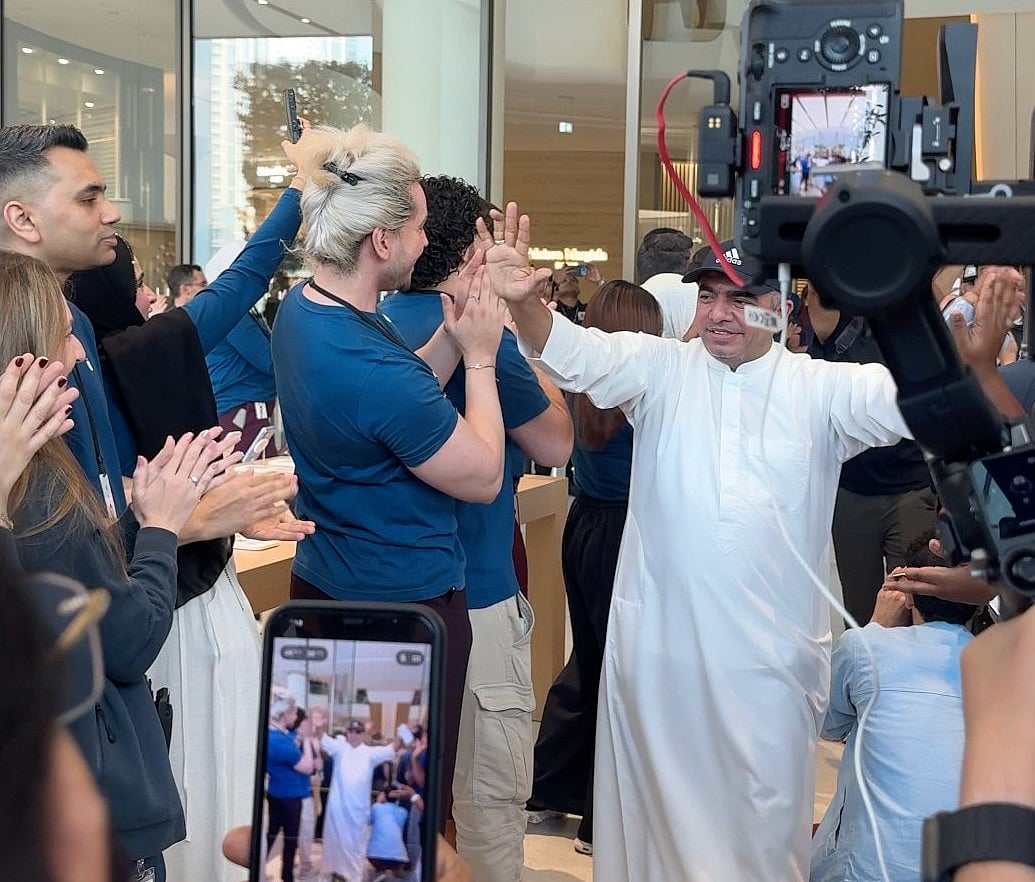 iPhone 18 Pro and Pro Max go on sale in the UAE as Dubai Mall queues form
