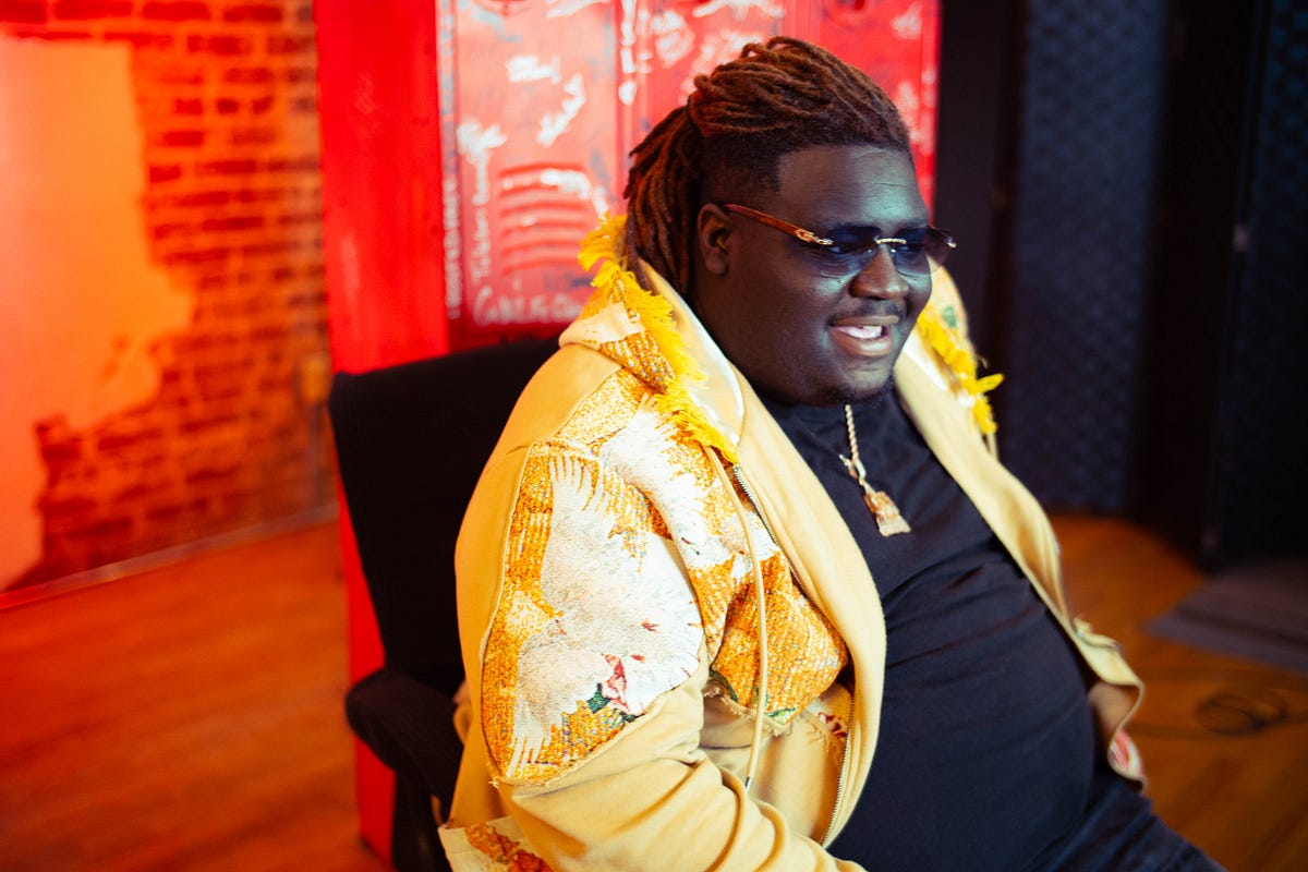 Snoop Dogg Biopic Finds Its Biggie in D’Angelo’s Son, SwayvoTwain
