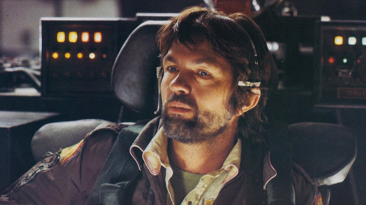 Tom Skerritt as Captain Dallas in Alien